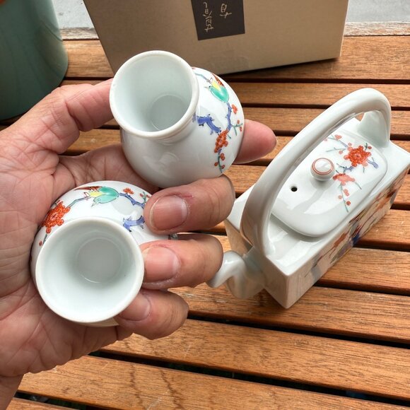 Arita Porcelain Tea Set With Floral Bird Design & Box - Picture 10 of 11